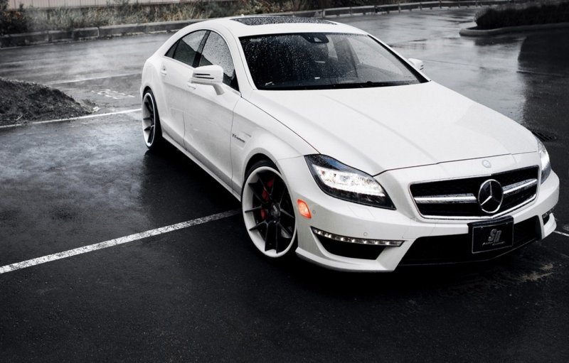 Mercedes CLS 63 AMG White