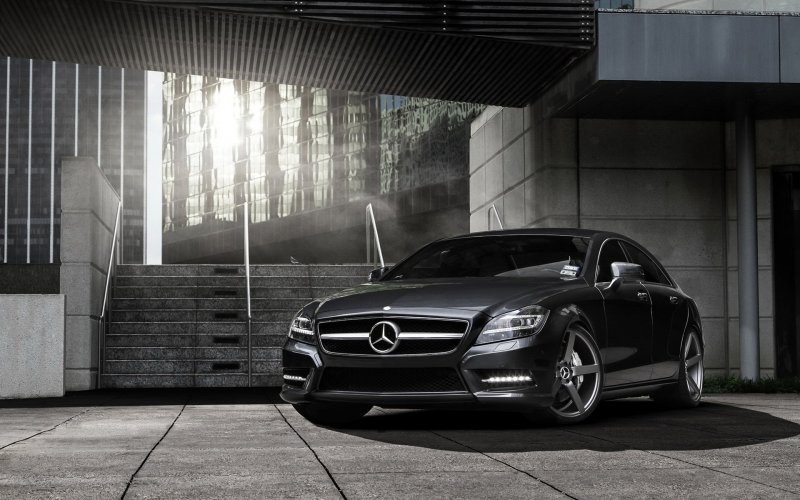 Мерседес Бенц CLS 63