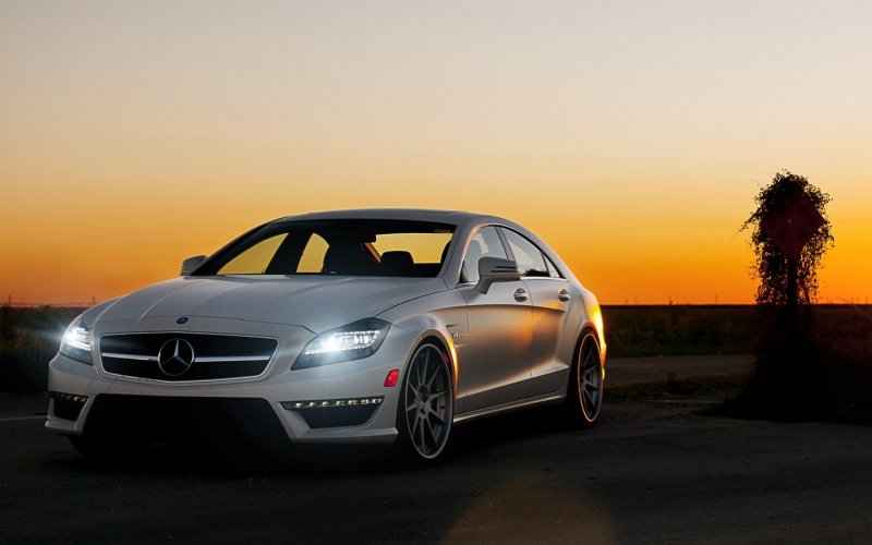 Мерседес CLS 63 AMG обои