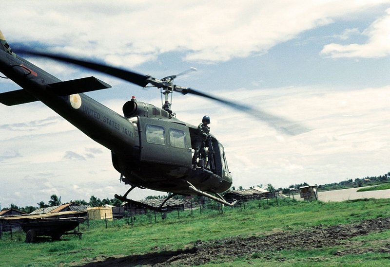 Uh-1h/v Iroquois
