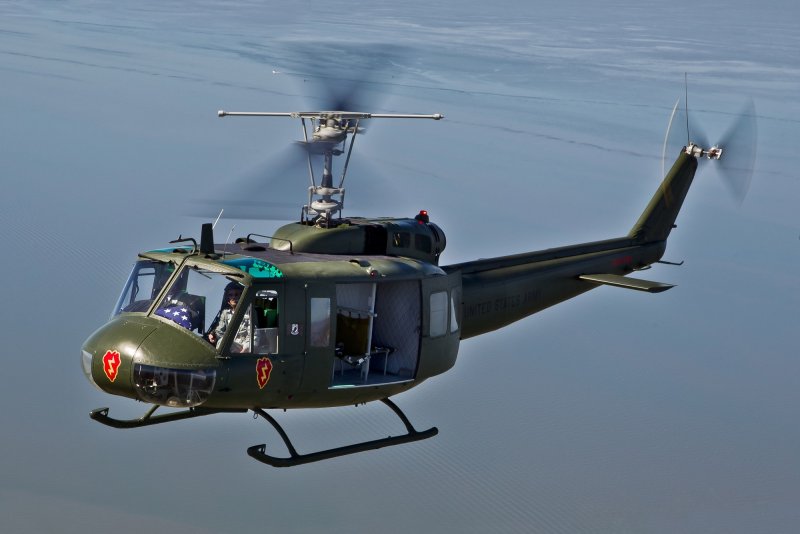Вертолет uh-1 h во Вьетнаме