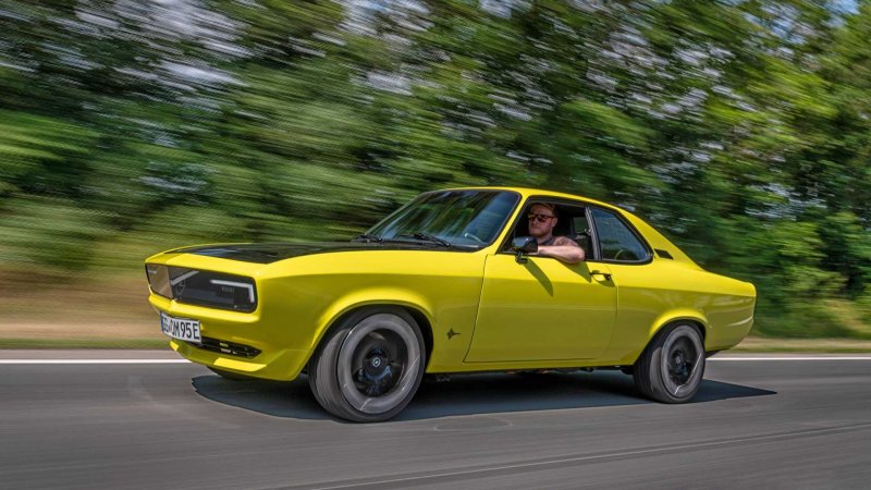 Opel Manta 2022