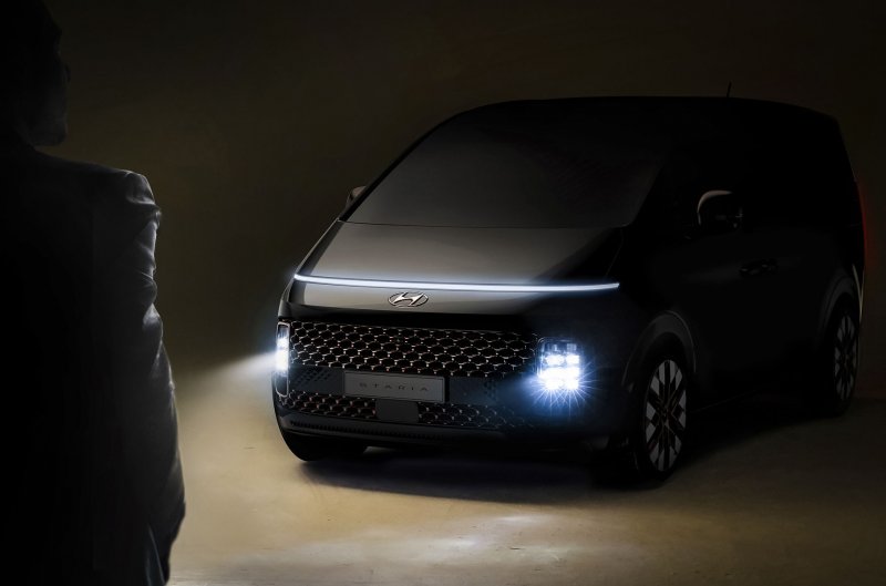 Минивэн Staria 2021
