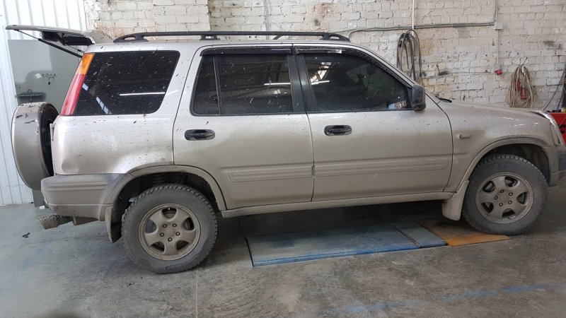 215 65 R16 CR-V rd1