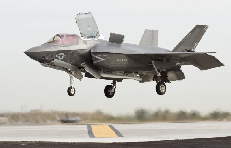 F-35 палубный