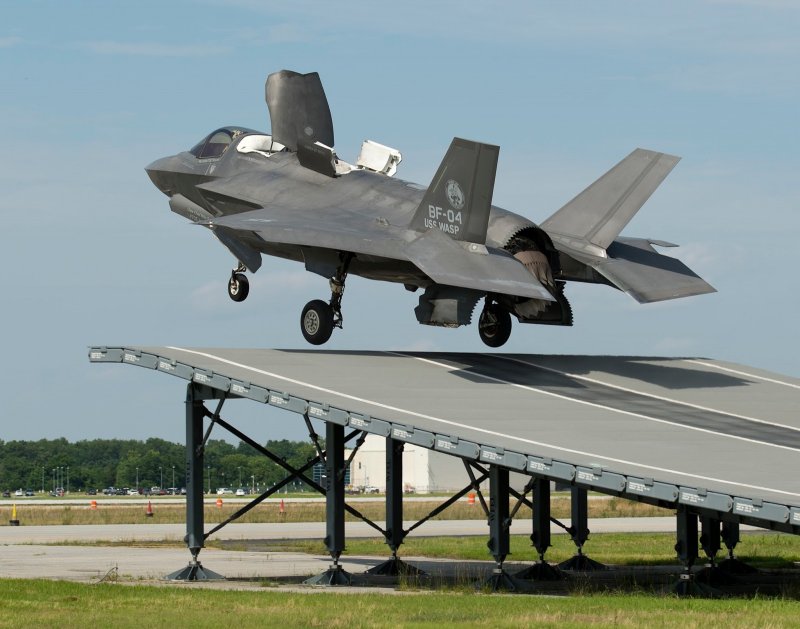F35 СВВП