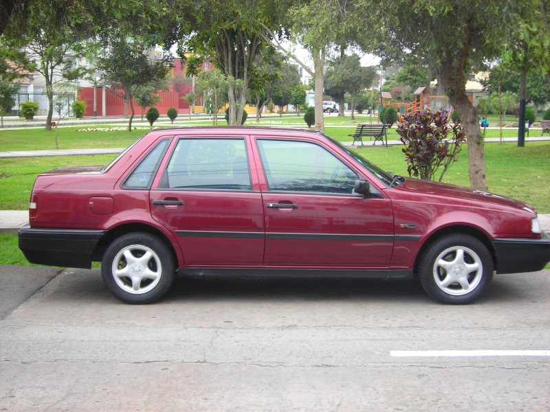 Volvo 460 1996