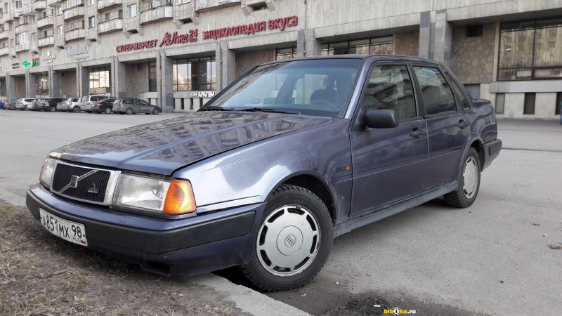Volvo 460 1991