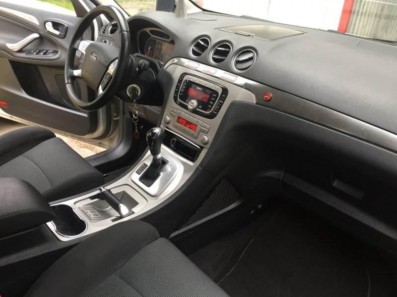 Ford s Max 2013 салон