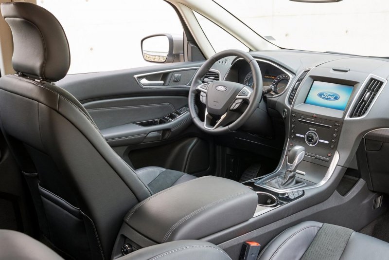 Ford s-Max 2015 салон