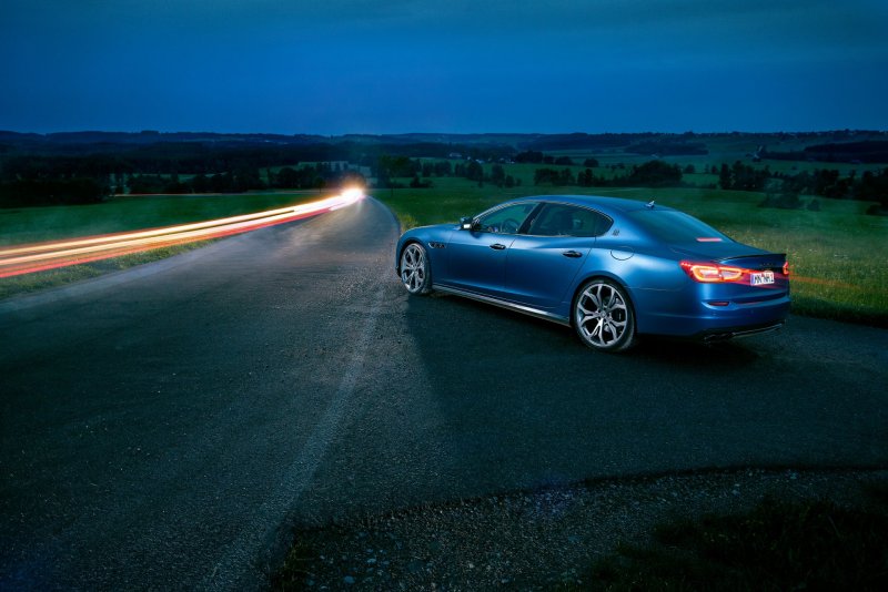 Maserati Quattroporte обои