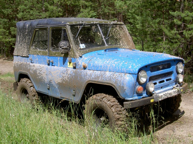 УАЗ 469 голубой