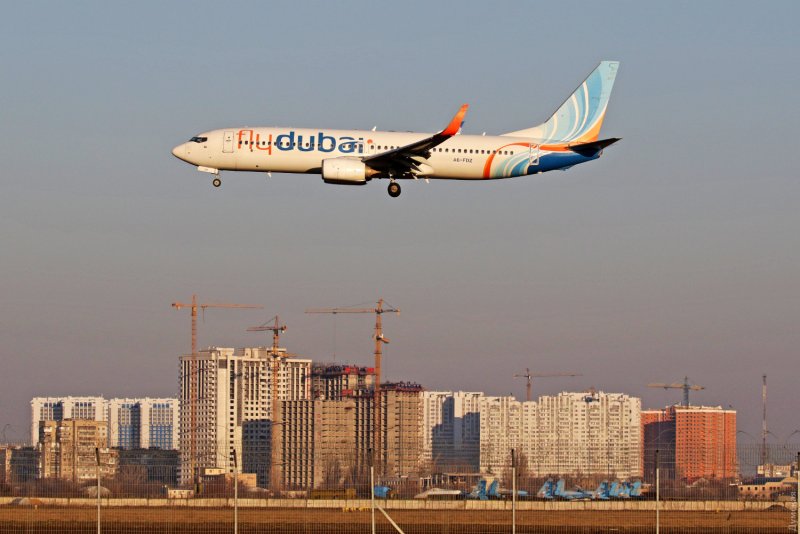 Самолёт Флай Дубай Боинг 737