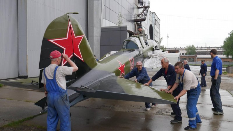 Ил-2 отреставрированный в Новосибирске фото