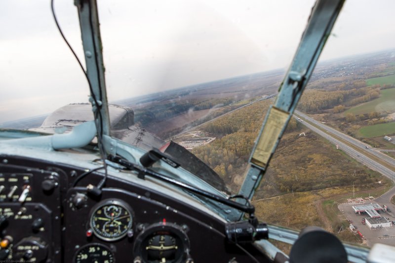 АН-2 кабина пилотов