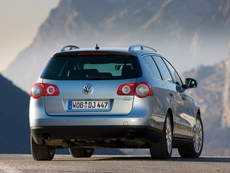 Passat b6 универсал сзади