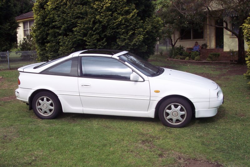 Nissan 100nx Coupe