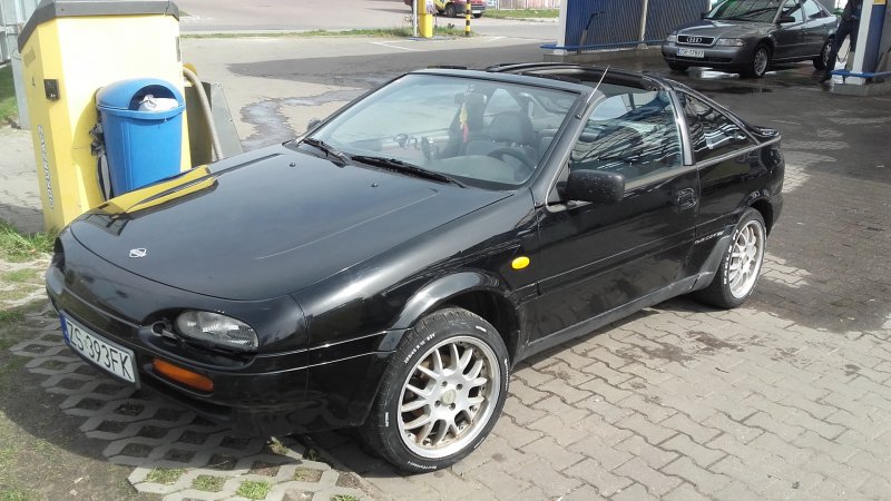 Nissan 100 NX Black