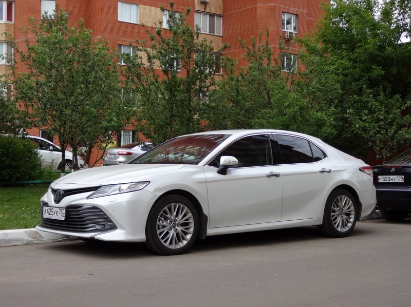Тойота Camry 116