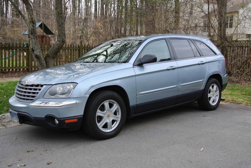 Chrysler Pacifica 1