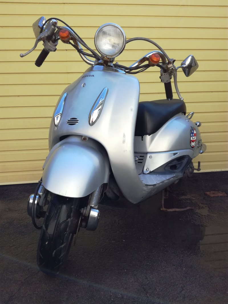 Скутер Honda Joker