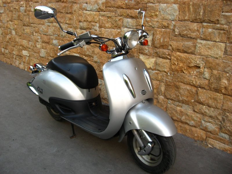 Скутер Honda Joker