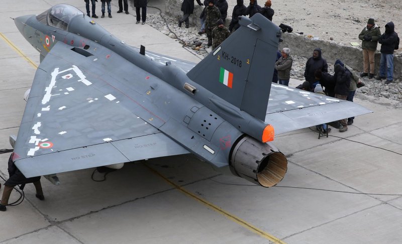 Самолет LCA Tejas