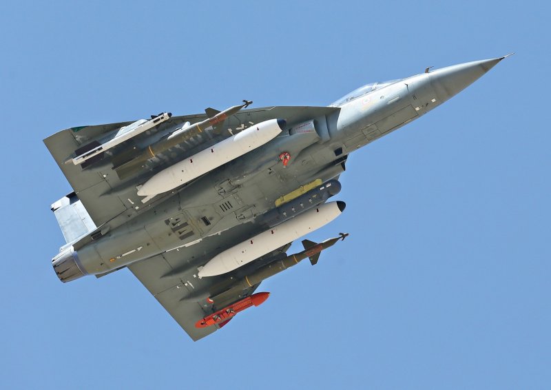 Самолет LCA Tejas