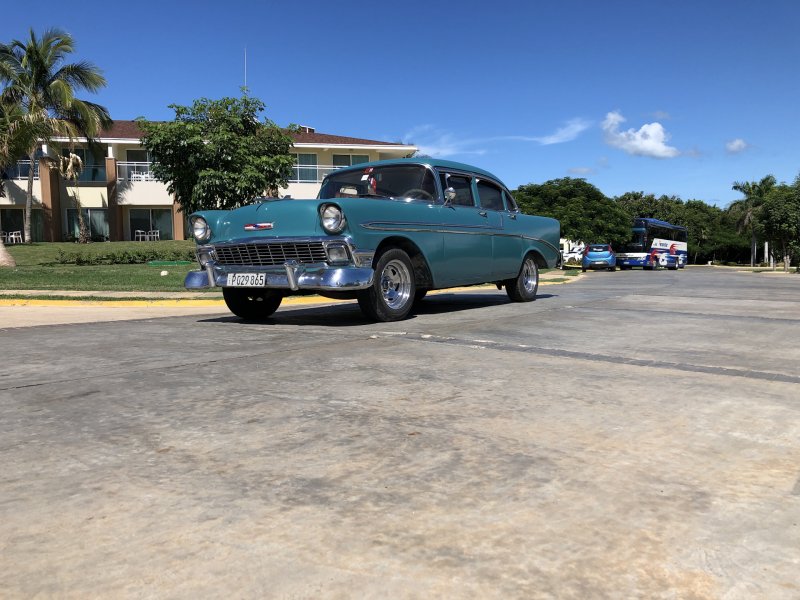 Ford Thunderbird x