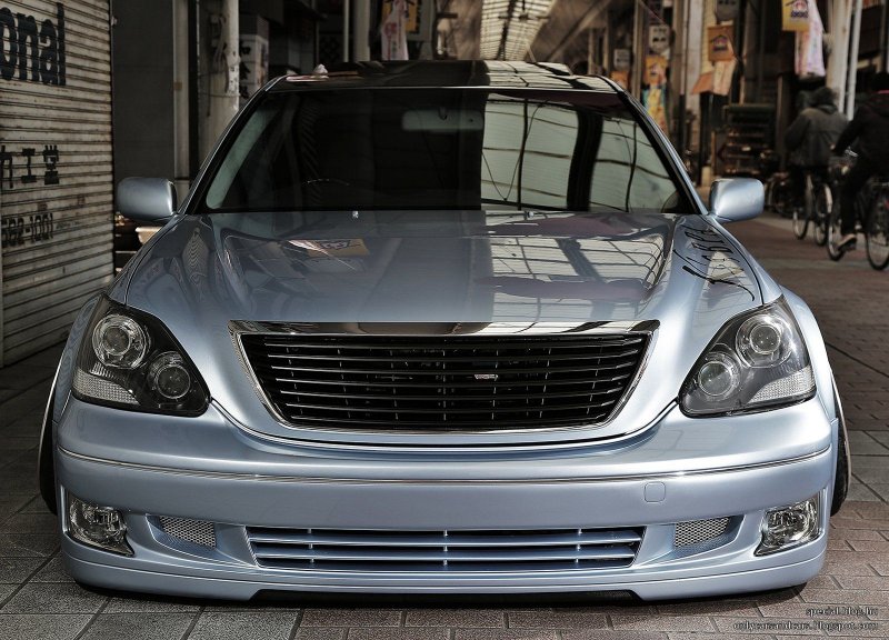 Toyota Celsior VIP