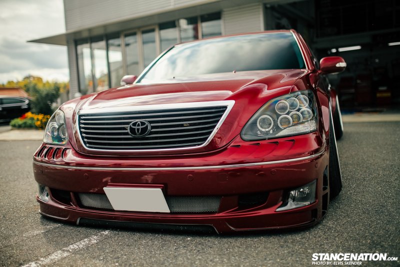 Toyota Celsior 2014