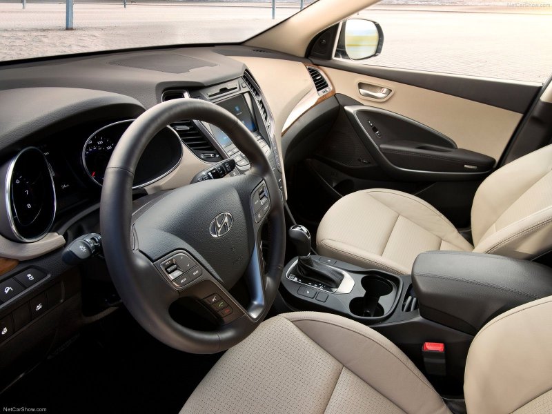 Hyundai Santa Fe салон сзади