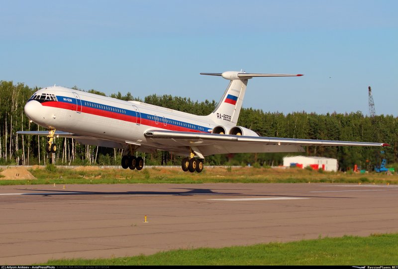 Ил-62 борт 1