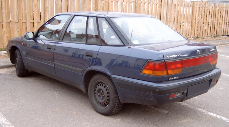 Daewoo espero купе
