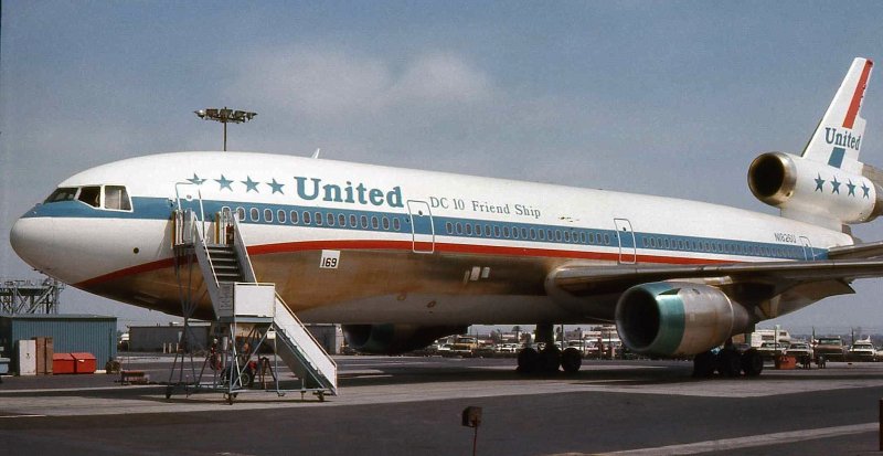 MCDONNELL Douglas DC-10
