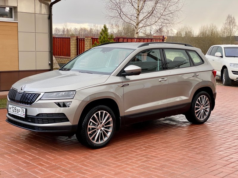Skoda Karoq капучино