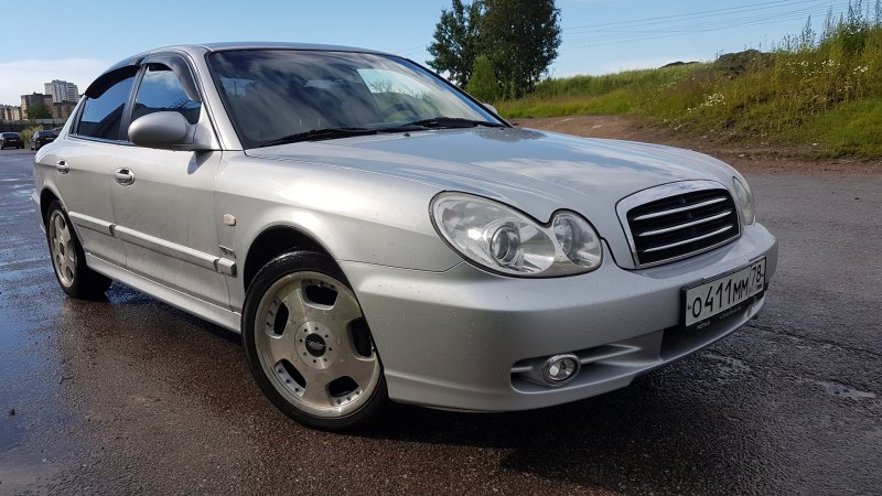 Hyundai Sonata EF r18