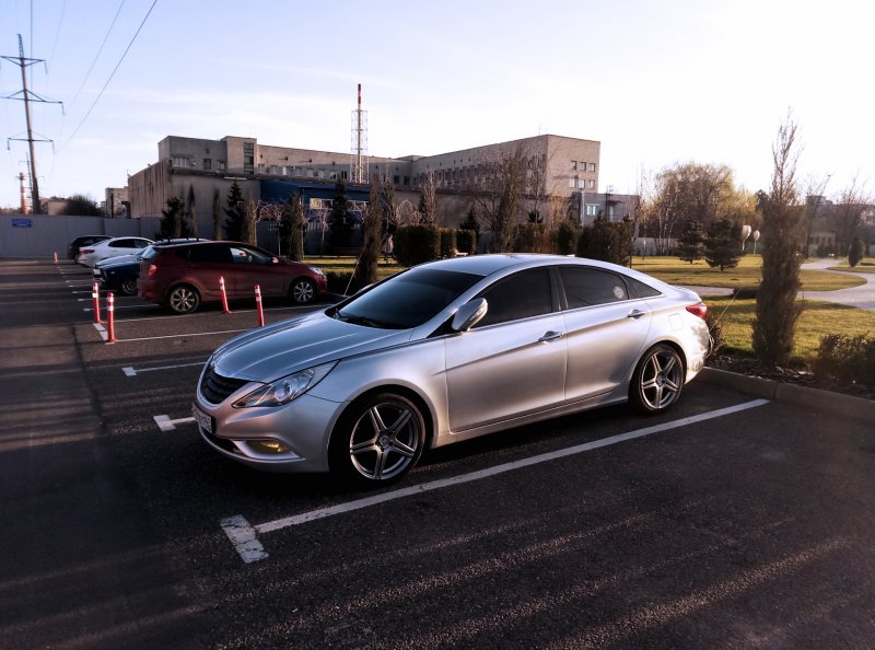 Hyundai Sonata r18