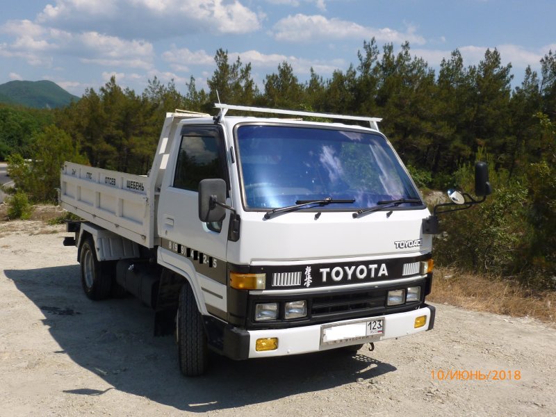 Toyota Dyna 100 '1995–99