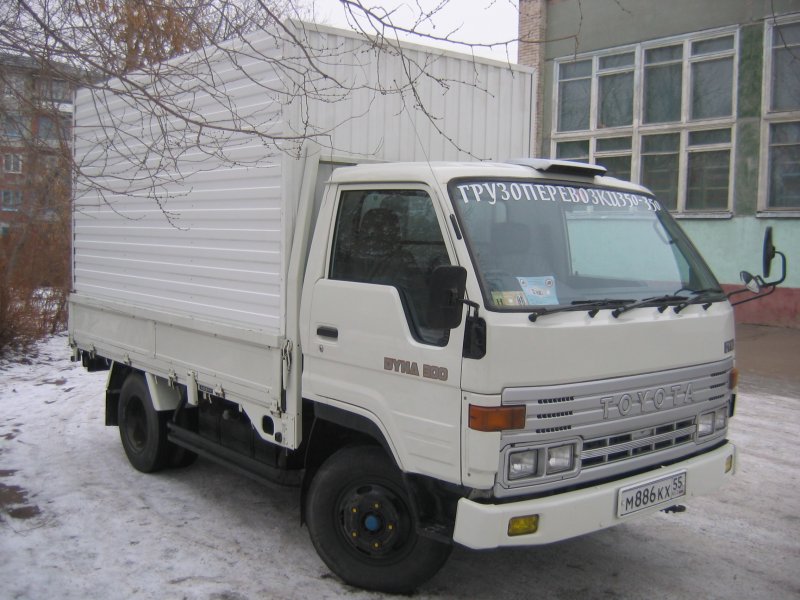Тойота Дюна 200