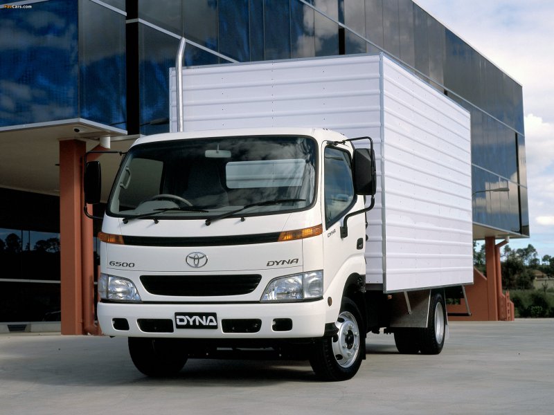 Toyota Dyna грузовик
