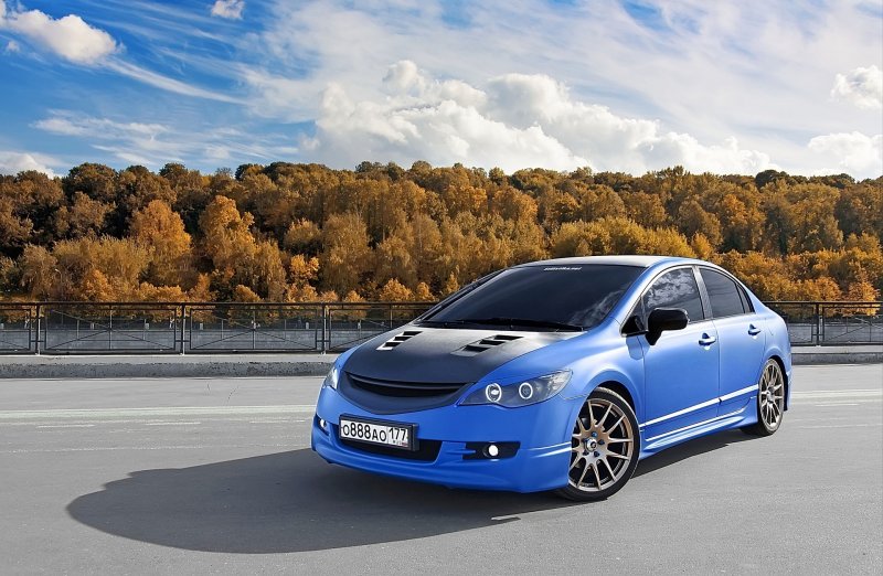Honda Civic 8 4d