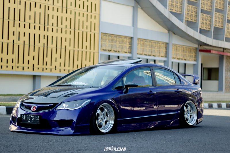 Honda Civic 8 стенс