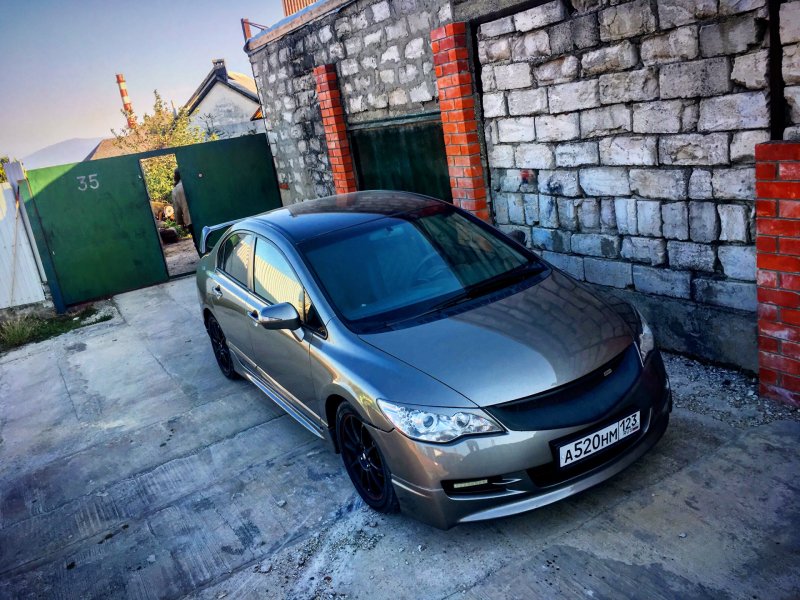 Honda Civic 4d