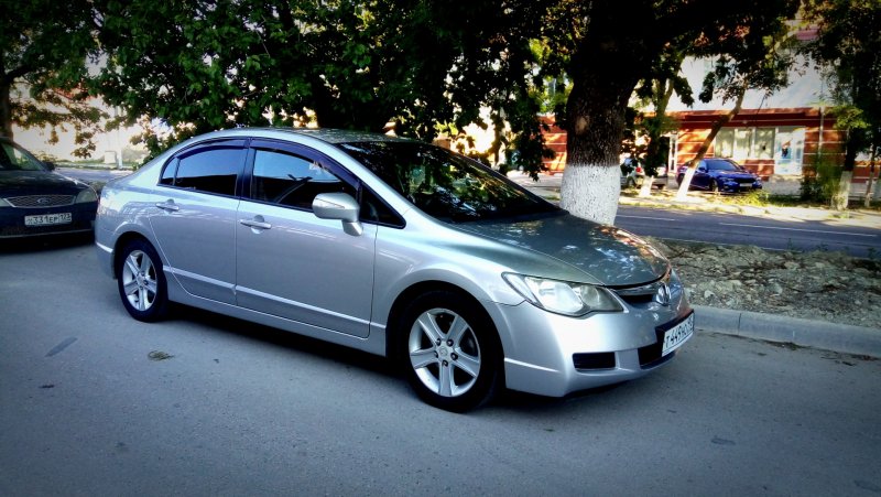Honda Civic 4d g101