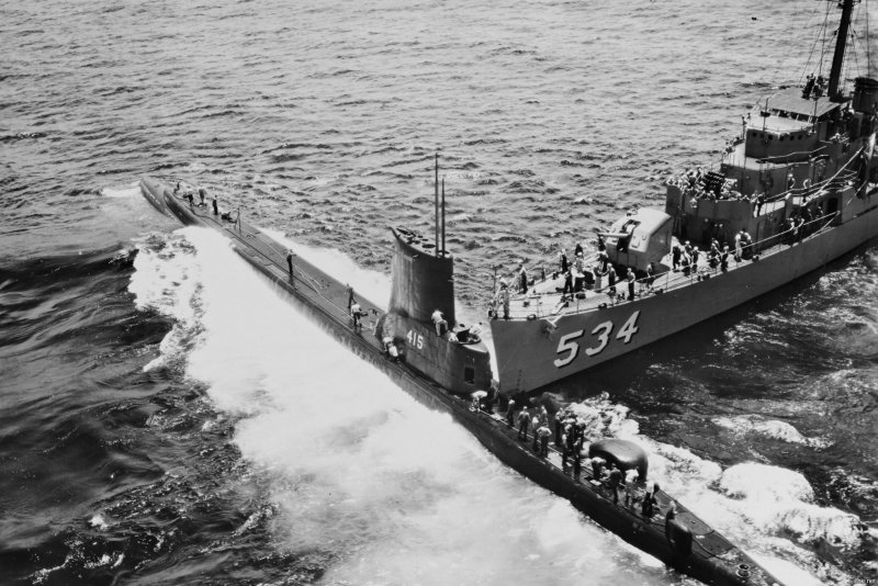 Японская авианесущая подводная лодка i-401