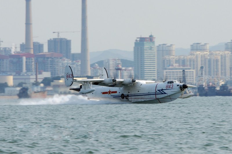 Sh-5 самолет