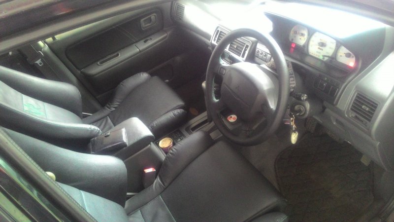 Mitsubishi RVR 1997 салон