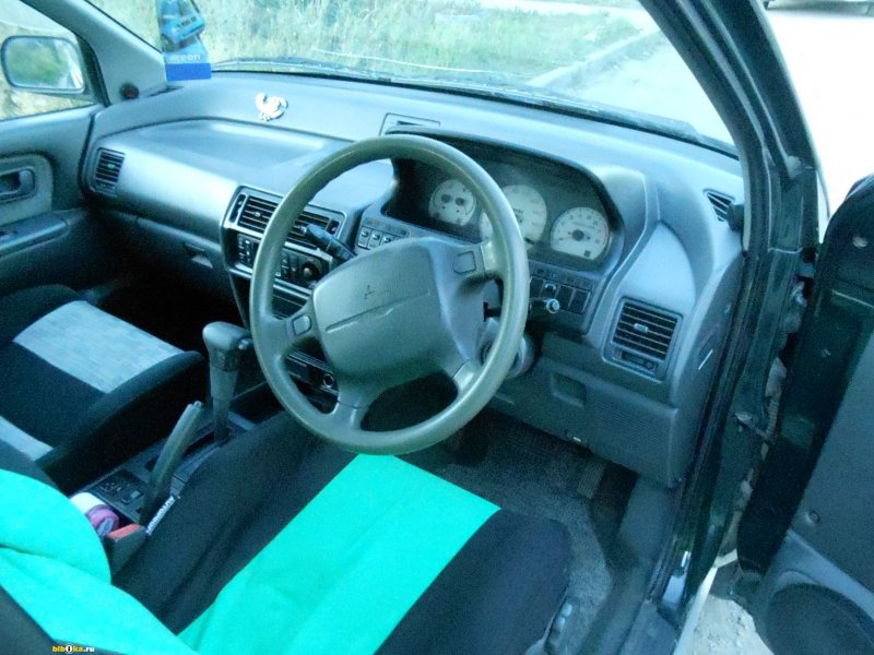 Mitsubishi RVR 1992 салон