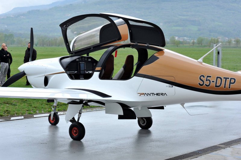 Challenger 350